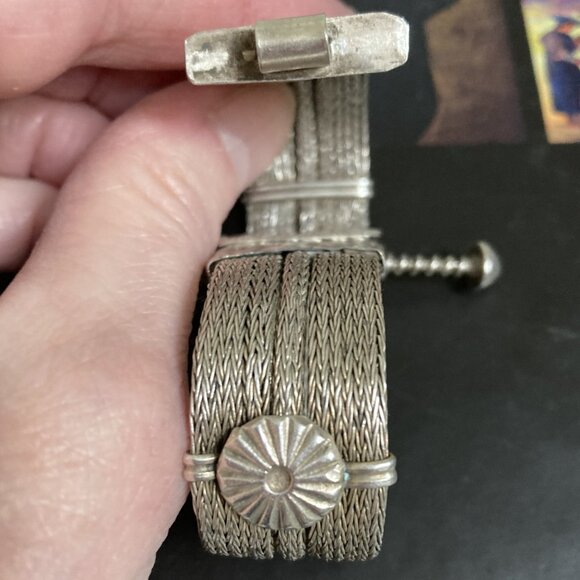 Midcentury traditional woven silver bracelet from South India - Picture 6 of 6